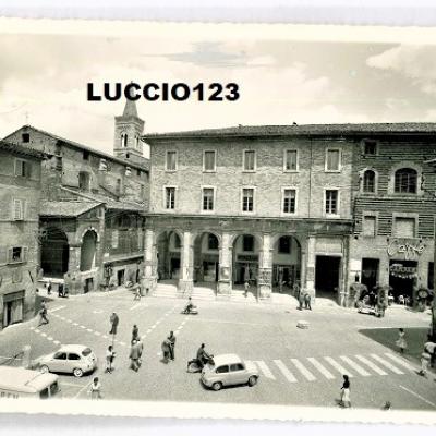 Urbino Bzz 11